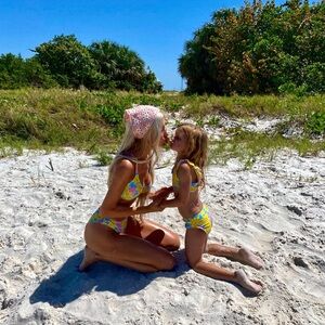 Meet your Posher, Coco